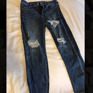 Distressed Skinny Jeans